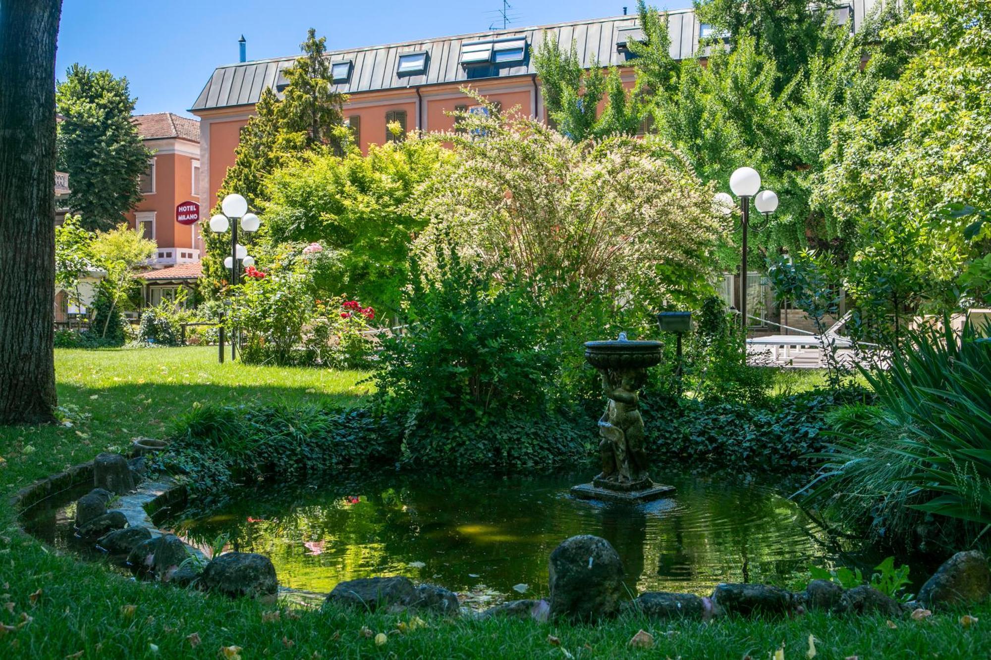 Hotel Milano Pool & Garden Salice Terme Exterior foto